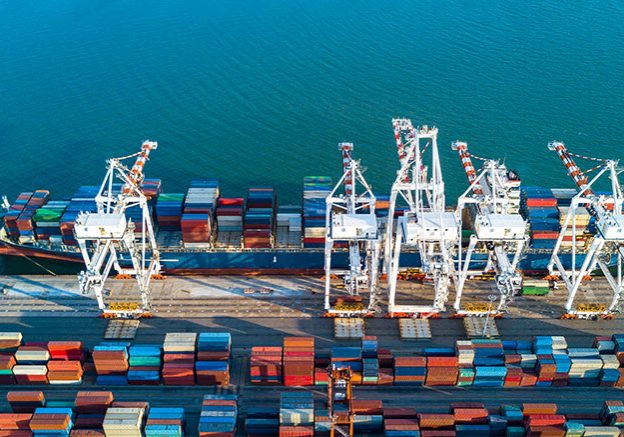 We provide flexible global logistics services to ensure timely and safe delivery of equipment to your location, no matter where you are.